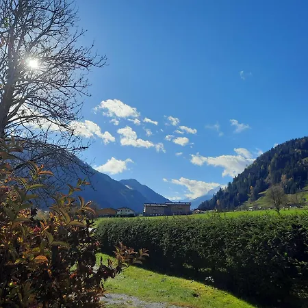 Haus Kreuzboden * Hundsdorf (Rauris)